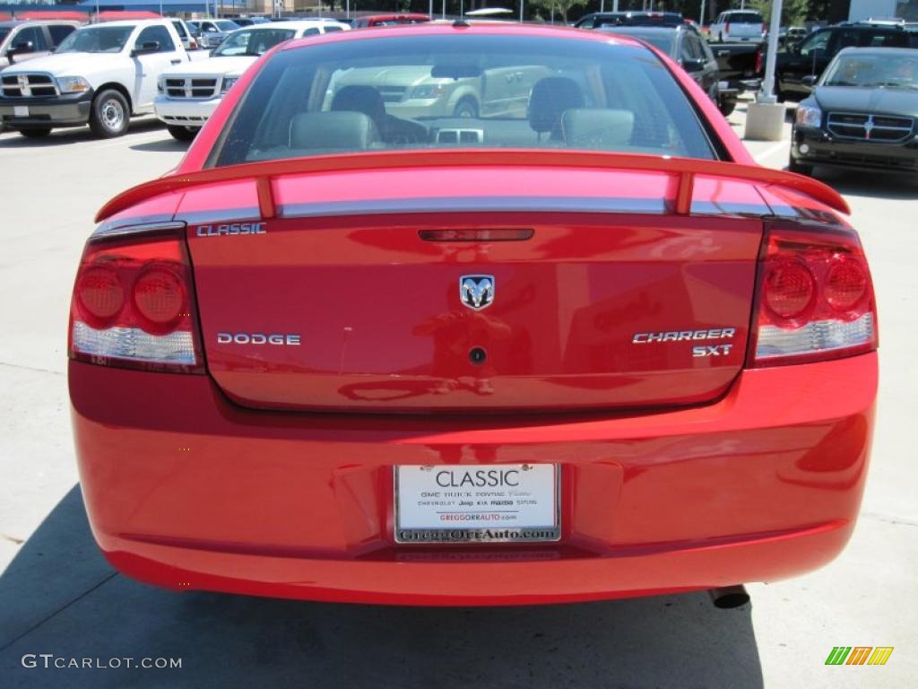 2010 Charger SXT - TorRed / Dark Slate Gray photo #6