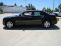 Brilliant Black Crystal Pearl - 300 Touring Photo No. 3