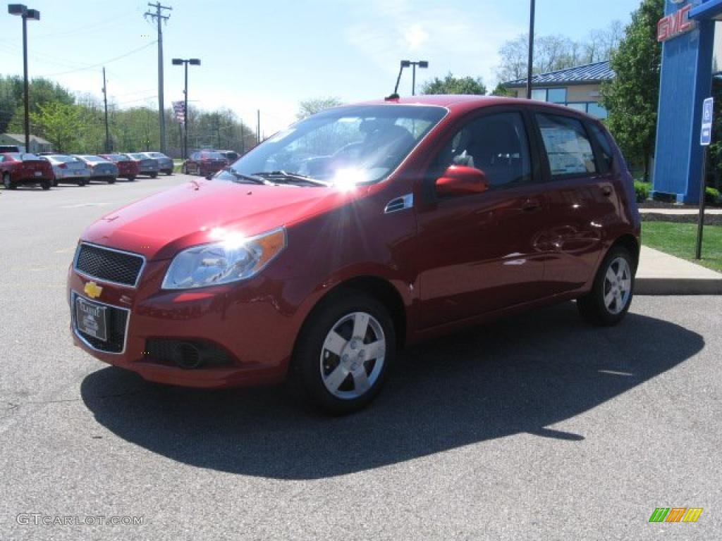 2010 Aveo Aveo5 LS - Sport Red / Charcoal photo #1