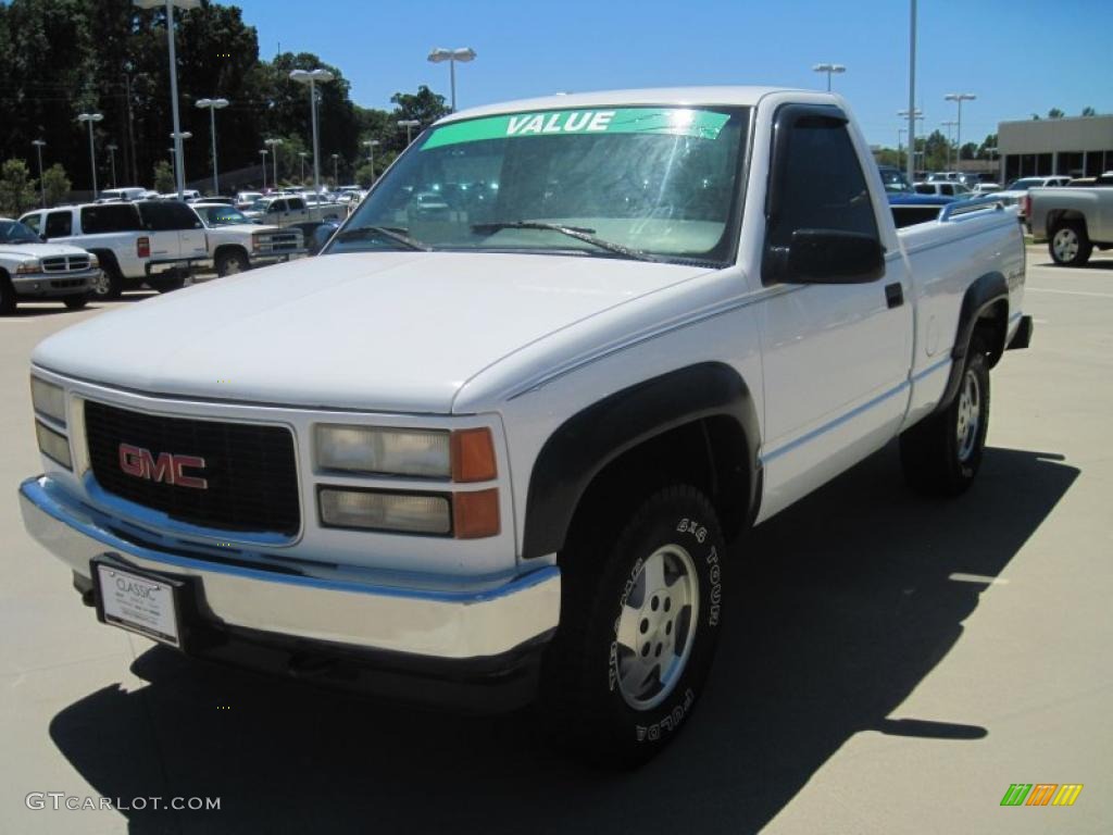 1996 Sierra 1500 SLE Regular Cab 4x4 - Olympic White / Gray photo #1