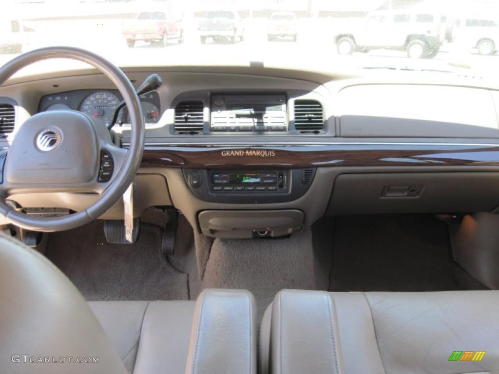 2004 Grand Marquis LS - Dark Toreador Red Metallic / Medium Parchment photo #10