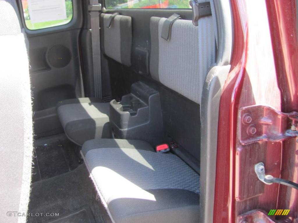 2007 i-Series Truck i-370 LS Extended Cab - Deep Crimson Red Metallic / Ebony photo #9