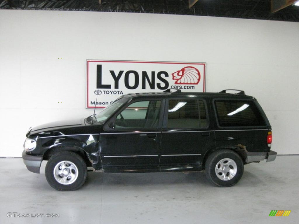 1995 Explorer XLT 4x4 - Black / Light Flint photo #7
