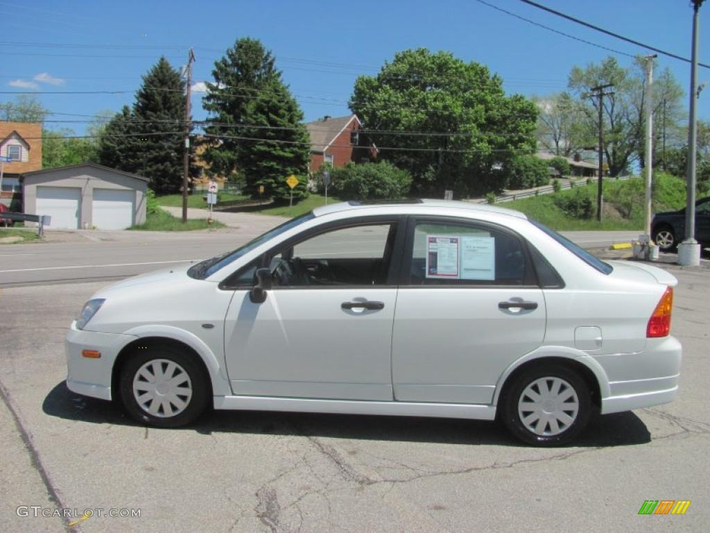 2006 Aerio AWD Sedan - White Pearl / Black photo #5