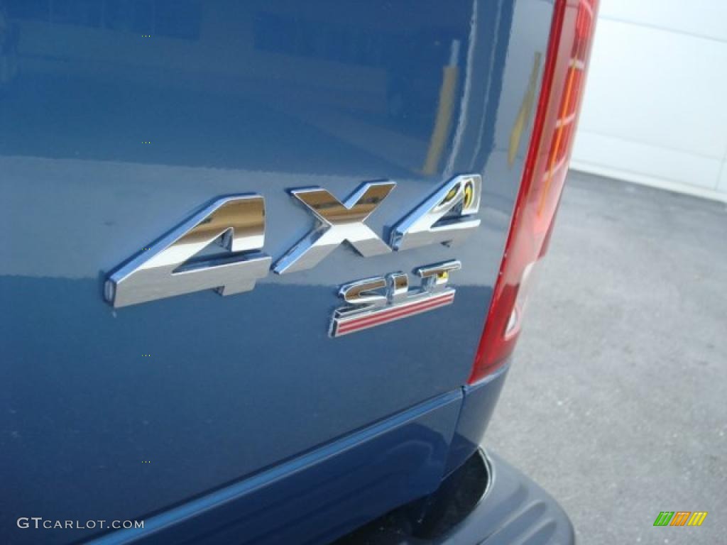 2006 Ram 2500 SLT Quad Cab 4x4 - Atlantic Blue Pearl / Medium Slate Gray photo #30