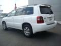 Super White - Highlander V6 Photo No. 4