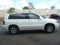 Super White - Highlander V6 Photo No. 7