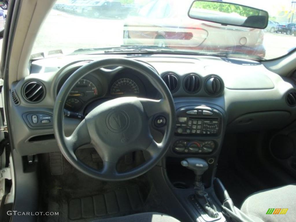 2000 Grand Am SE Sedan - Arctic White / Dark Pewter photo #10