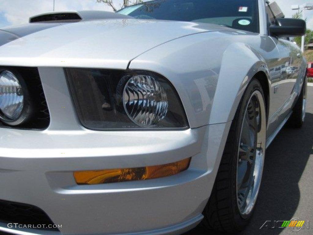2007 Mustang GT Premium Coupe - Satin Silver Metallic / Dark Charcoal photo #31