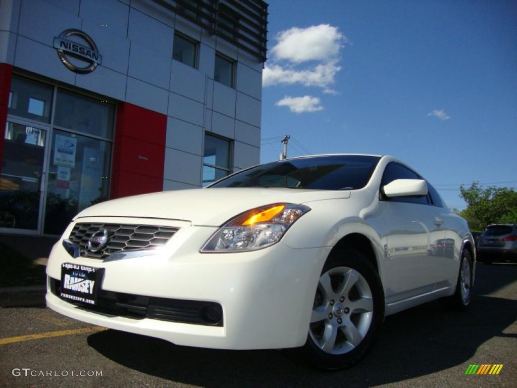 2008 Altima 2.5 S Coupe - Winter Frost Pearl / Charcoal photo #1