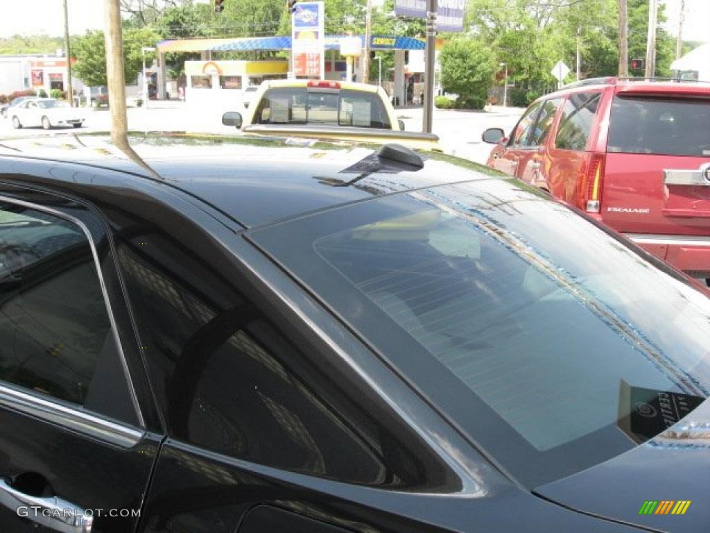 2005 300 C HEMI AWD - Brilliant Black Crystal Pearl / Dark Slate Gray/Light Graystone photo #56