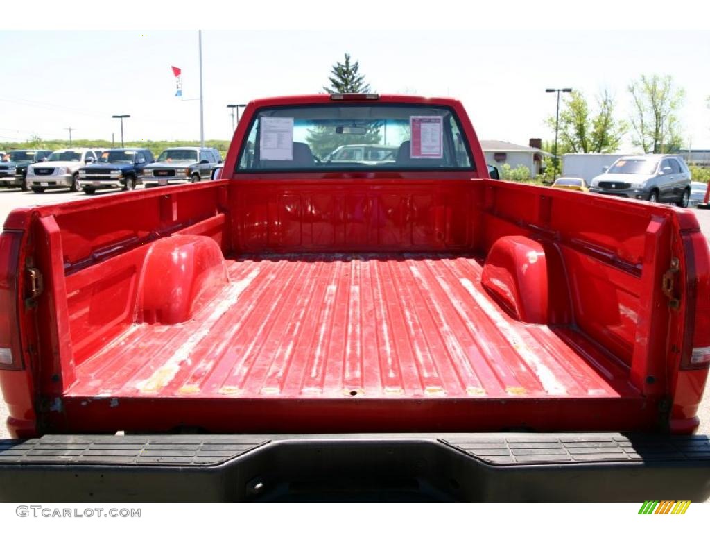 2000 Silverado 2500 Regular Cab 4x4 - Victory Red / Medium Gray photo #13