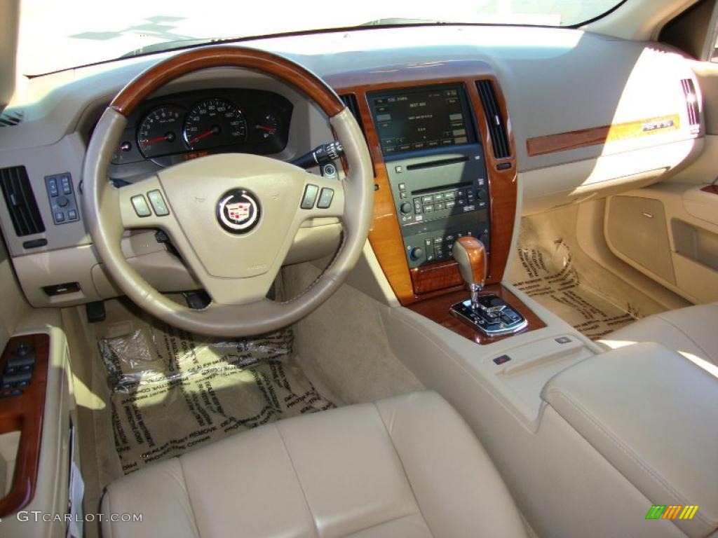 2007 STS 4 V6 AWD - White Diamond / Cashmere photo #10