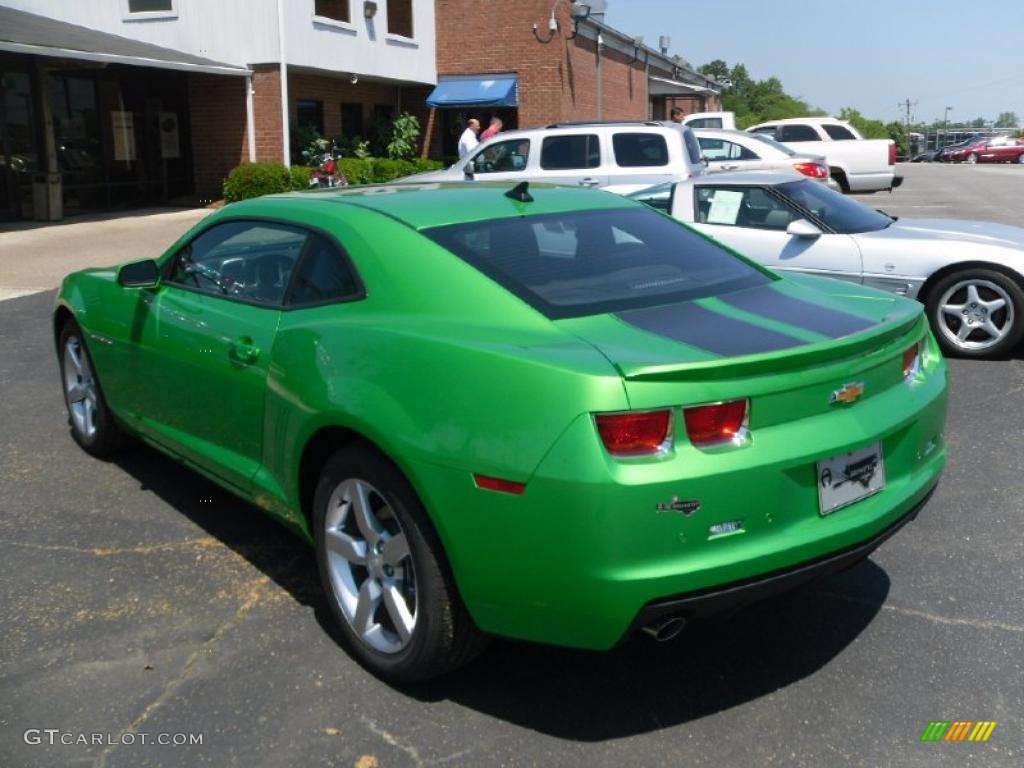 2010 Camaro LT Coupe Synergy Special Edition - Synergy Green Metallic / Black/Green photo #2