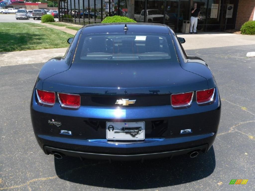 2010 Camaro LT Coupe - Imperial Blue Metallic / Gray photo #3