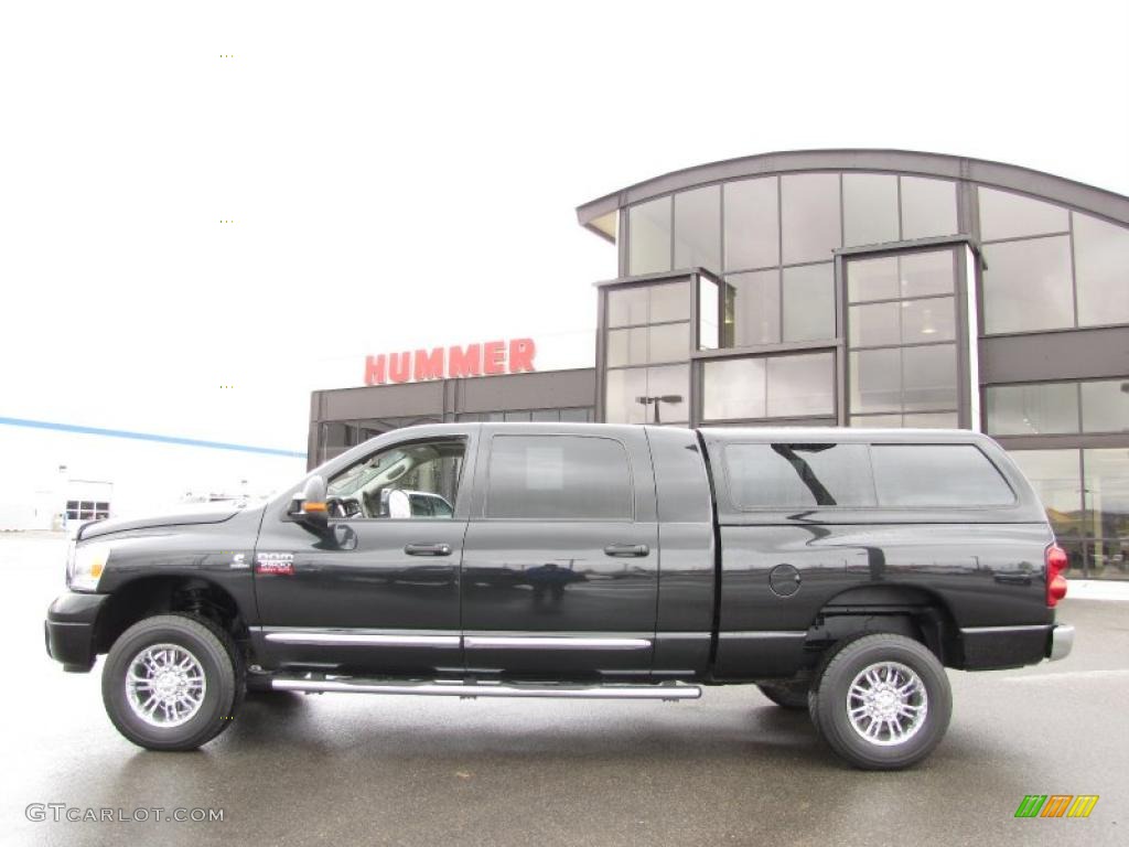 Brilliant Black Crystal Pearl Dodge Ram 2500