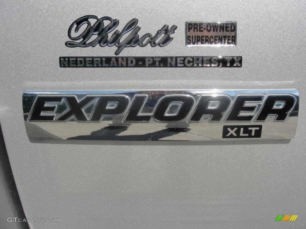 2006 Explorer XLT - Silver Birch Metallic / Stone photo #21