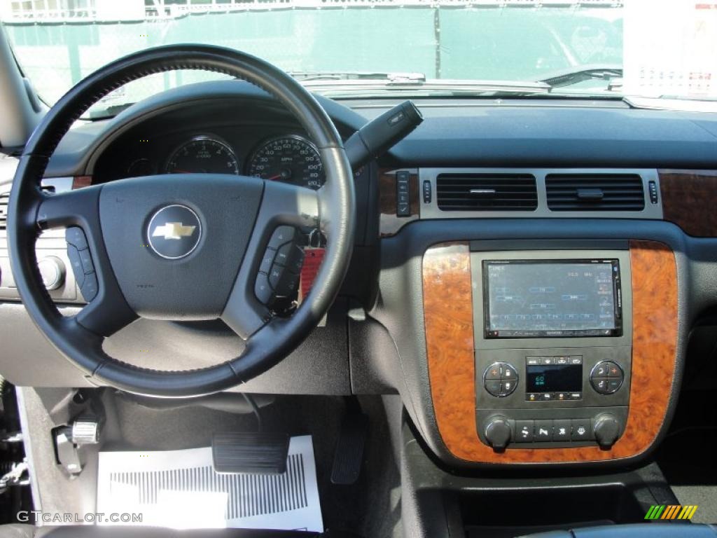 2007 Silverado 1500 LTZ Crew Cab 4x4 - Black / Ebony Black photo #43