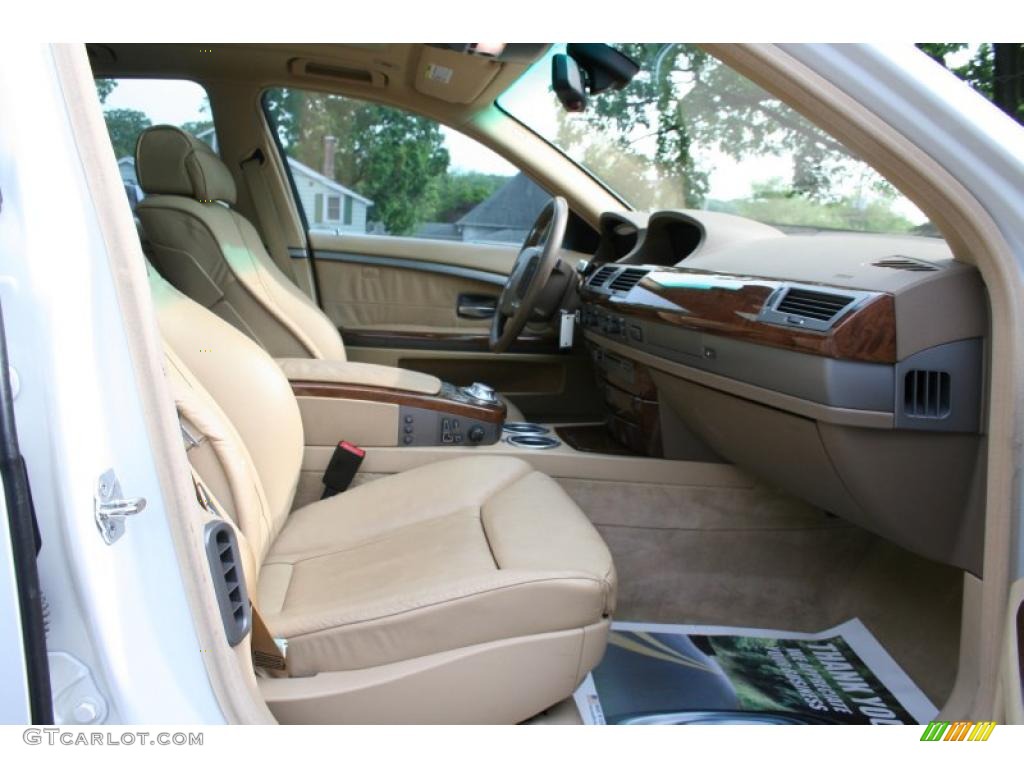 2003 7 Series 745i Sedan - Alpine White / Dark Beige/Beige III photo #30