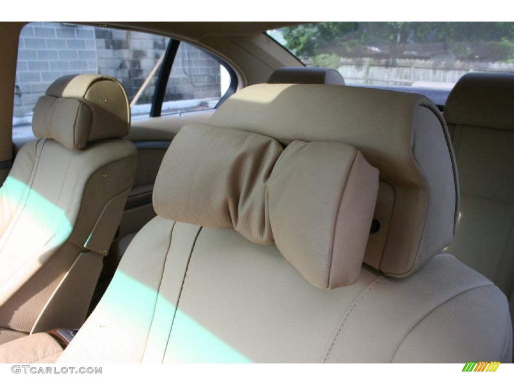 2003 7 Series 745i Sedan - Alpine White / Dark Beige/Beige III photo #33