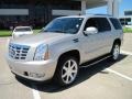 Quicksilver - Escalade AWD Photo No. 1