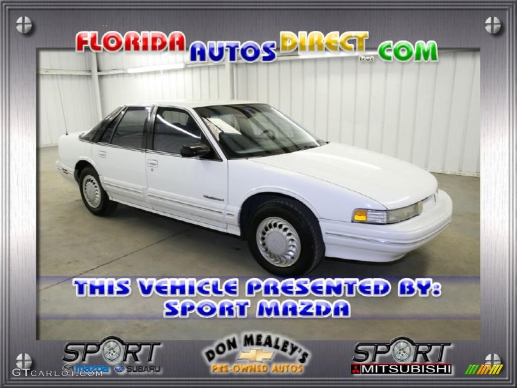 1994 Cutlass Supreme Sedan - Bright White / Black photo #1