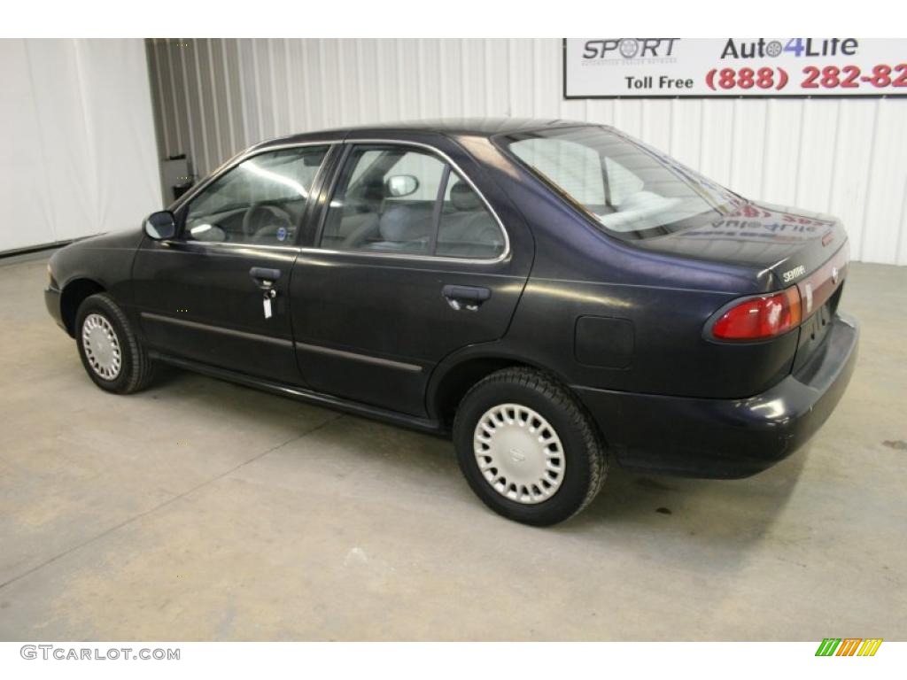 1997 Sentra GXE - Super Black / Light Gray photo #7