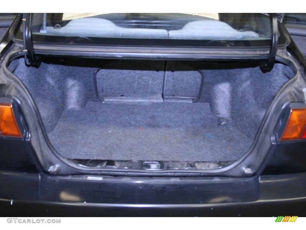 1997 Sentra GXE - Super Black / Light Gray photo #12
