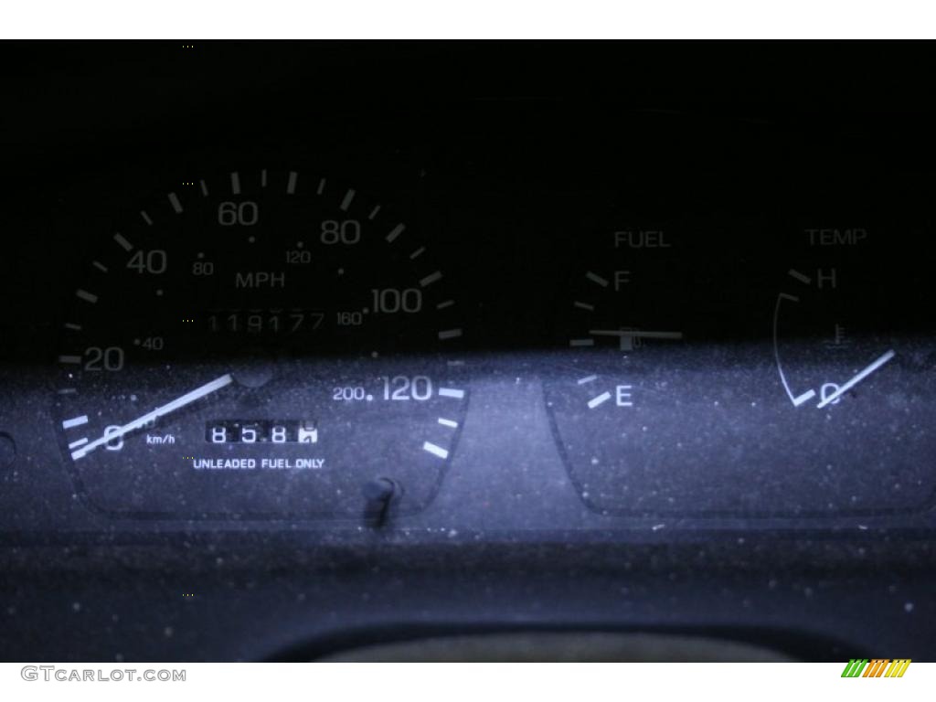 1997 Sentra GXE - Super Black / Light Gray photo #34