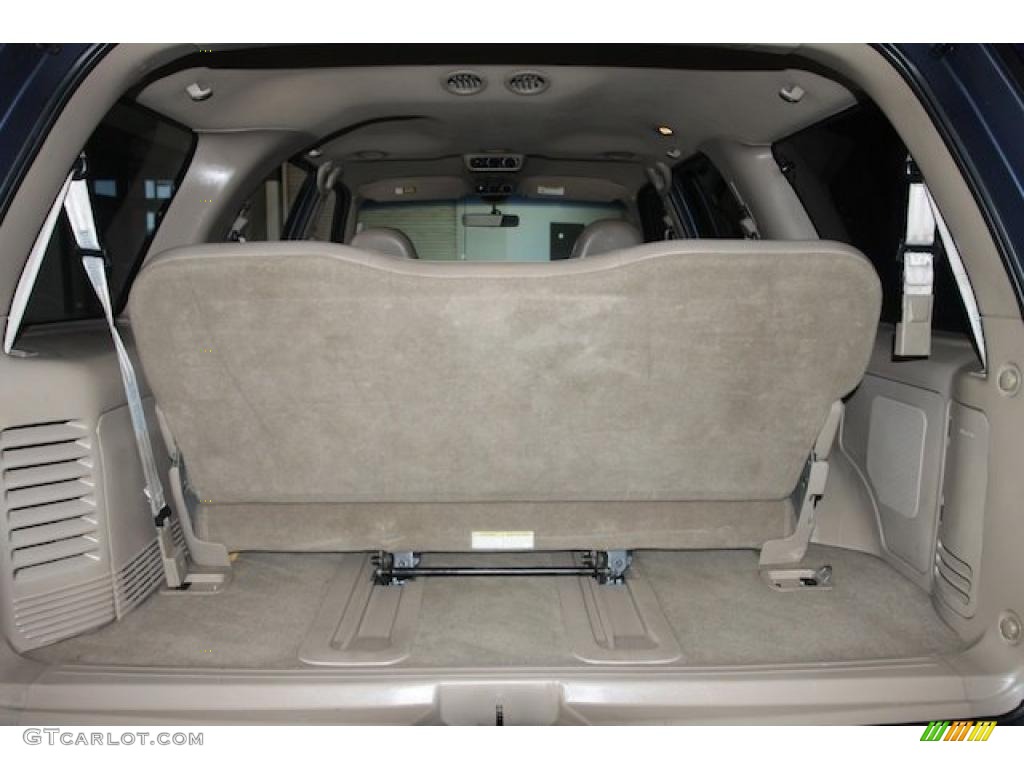 1999 Ford Expedition Eddie Bauer Trunk Photo #29652597