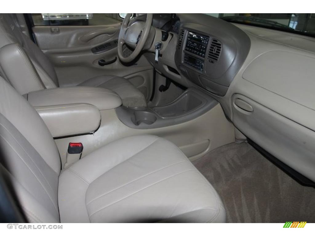 1999 Ford Expedition Eddie Bauer Medium Graphite Dashboard Photo #29652661