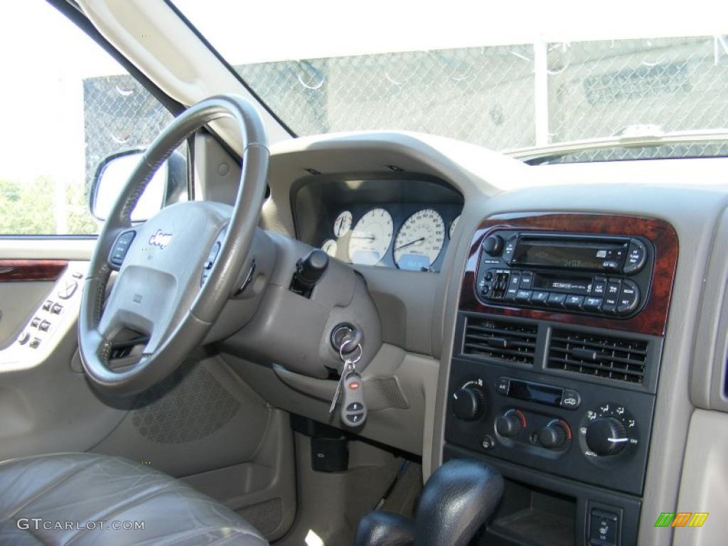 2003 Grand Cherokee Limited 4x4 - Graphite Metallic / Sandstone photo #19