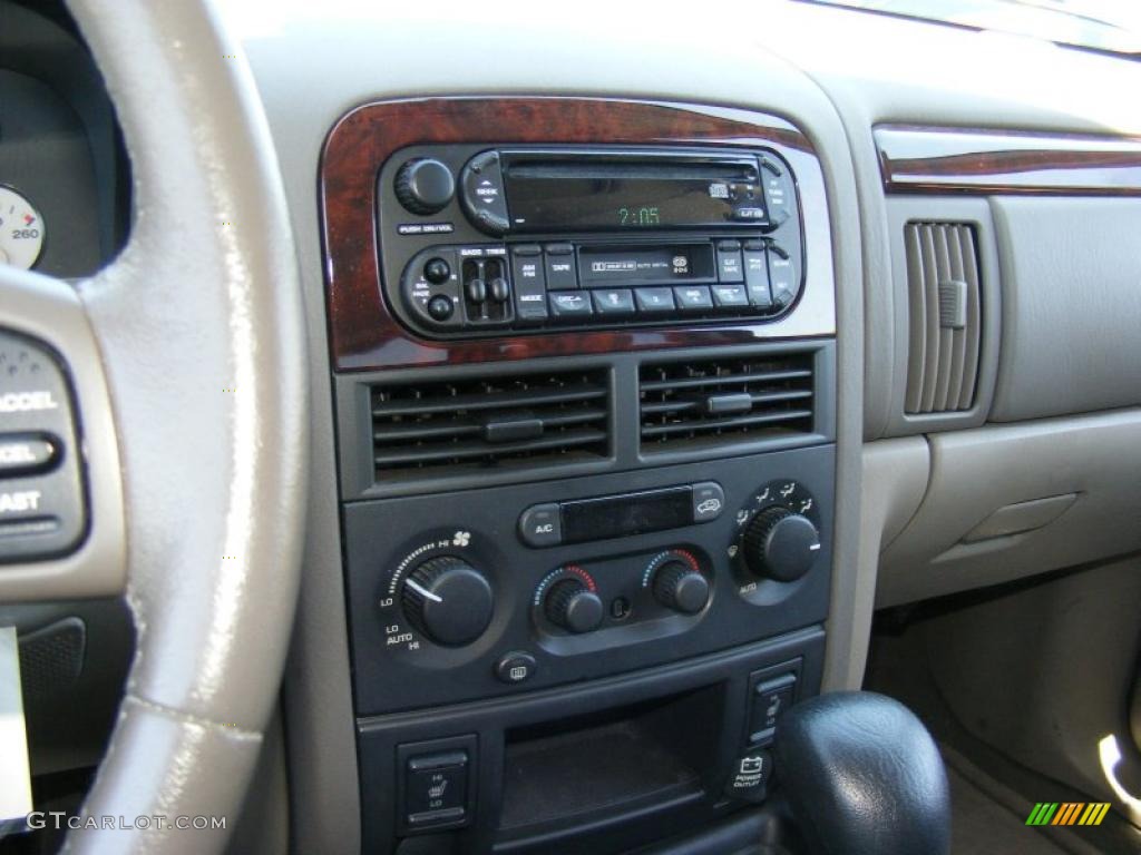 2003 Grand Cherokee Limited 4x4 - Graphite Metallic / Sandstone photo #26