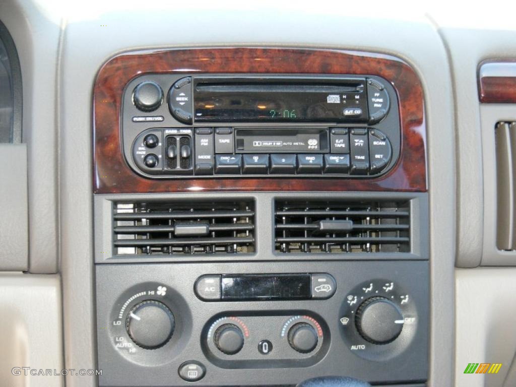 2003 Grand Cherokee Limited 4x4 - Graphite Metallic / Sandstone photo #28