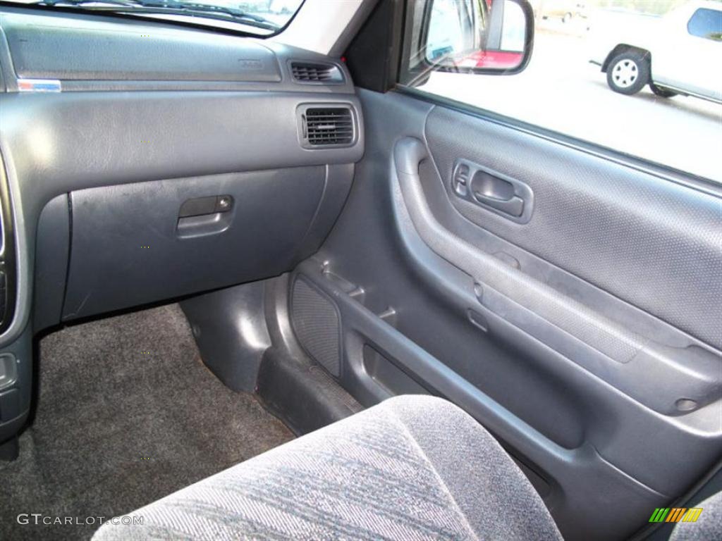 2001 CR-V LX - Milano Red / Dark Gray photo #12