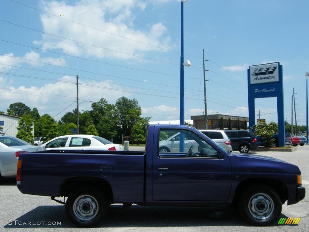 1996 Hardbody Truck Regular Cab - Royal Blue Metallic / Dark Gray photo #6