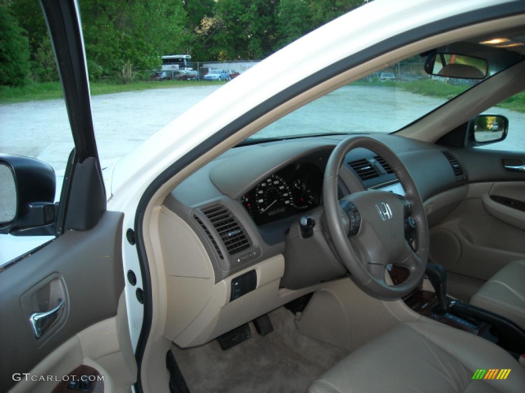 2007 Accord EX-L Sedan - Taffeta White / Ivory photo #10