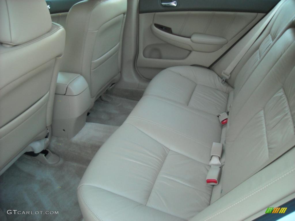 2007 Accord EX-L Sedan - Taffeta White / Ivory photo #12
