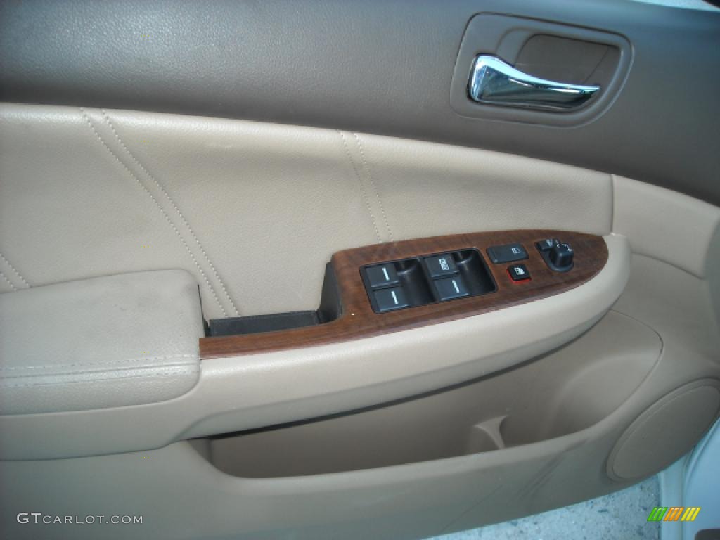 2007 Accord EX-L Sedan - Taffeta White / Ivory photo #14