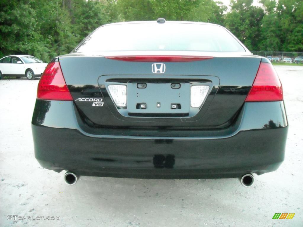 2006 Accord EX-L V6 Sedan - Nighthawk Black Pearl / Ivory photo #4