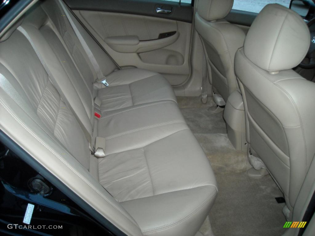 2006 Accord EX-L V6 Sedan - Nighthawk Black Pearl / Ivory photo #15