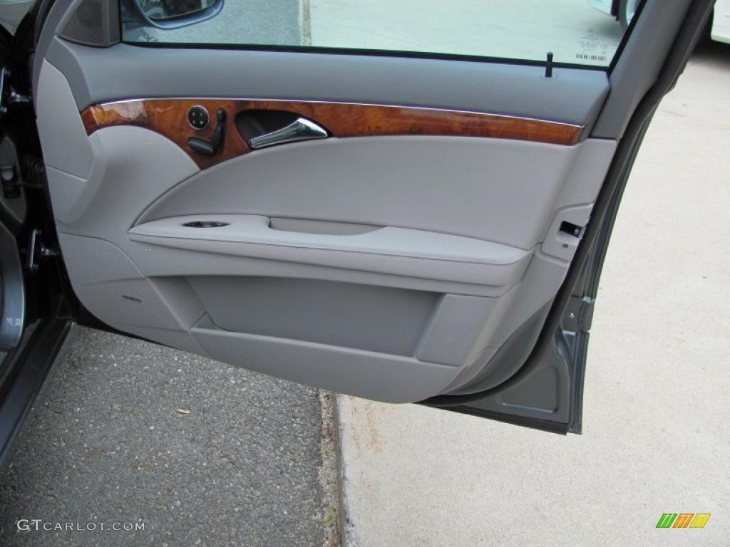 2008 E 350 4Matic Sedan - Flint Grey Metallic / Ash photo #20