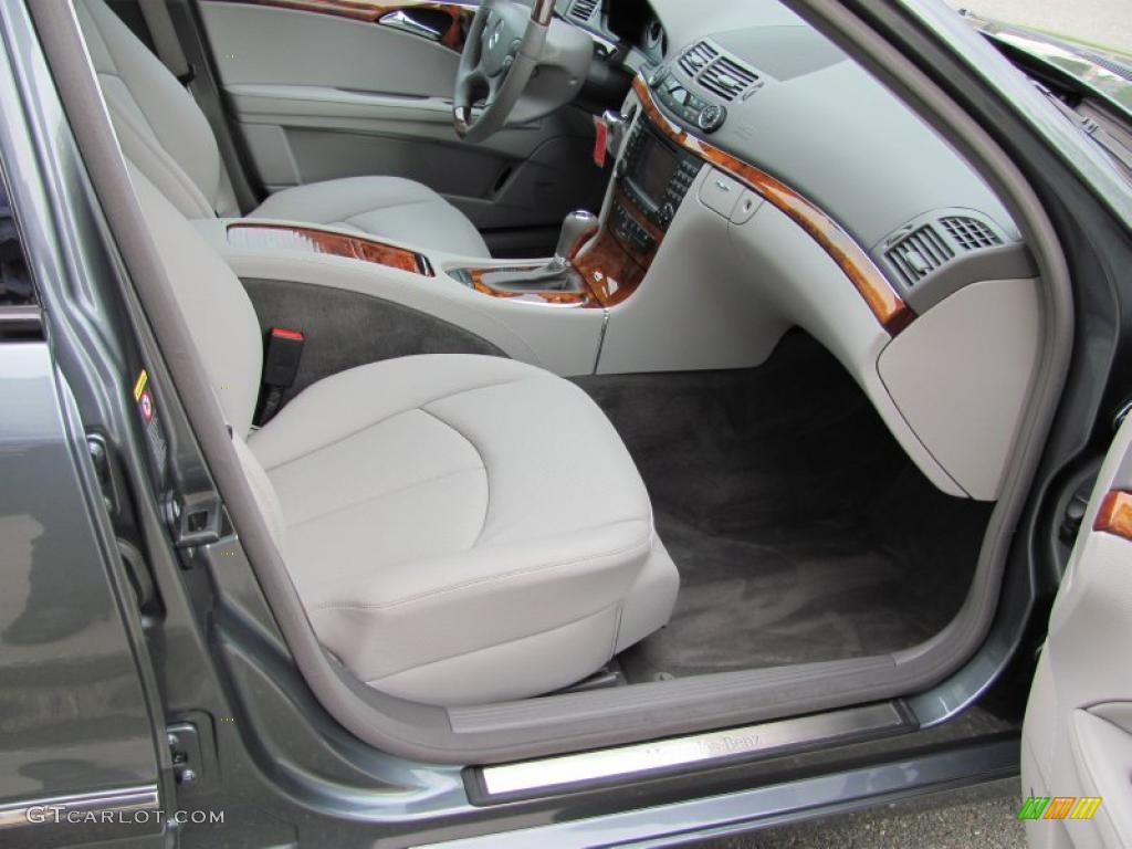 2008 E 350 4Matic Sedan - Flint Grey Metallic / Ash photo #21