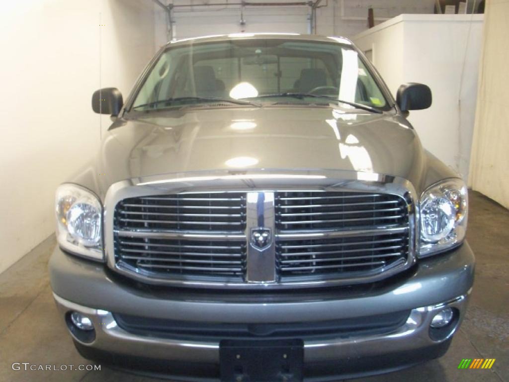 2007 Ram 1500 SLT Quad Cab 4x4 - Mineral Gray Metallic / Medium Slate Gray photo #13