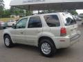 Dune Pearl Metallic - Mariner Luxury 4WD Photo No. 7