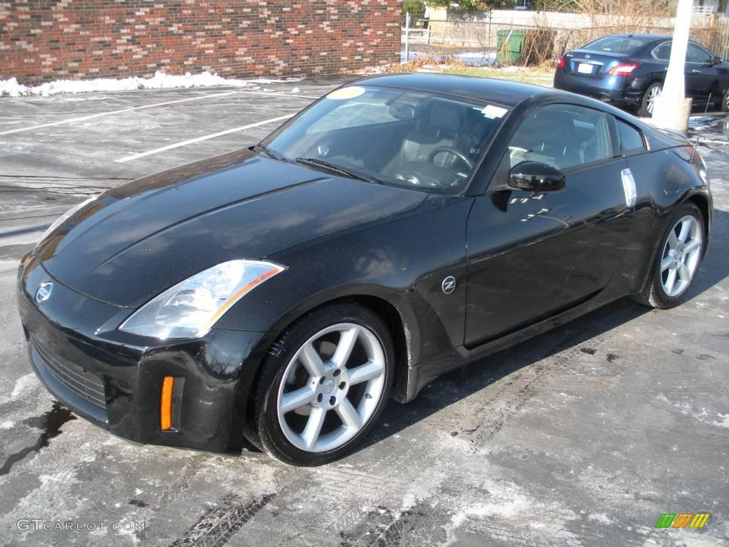 2004 350Z Touring Coupe - Super Black / Charcoal photo #1