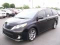 2011 Black Toyota Sienna SE  photo #2