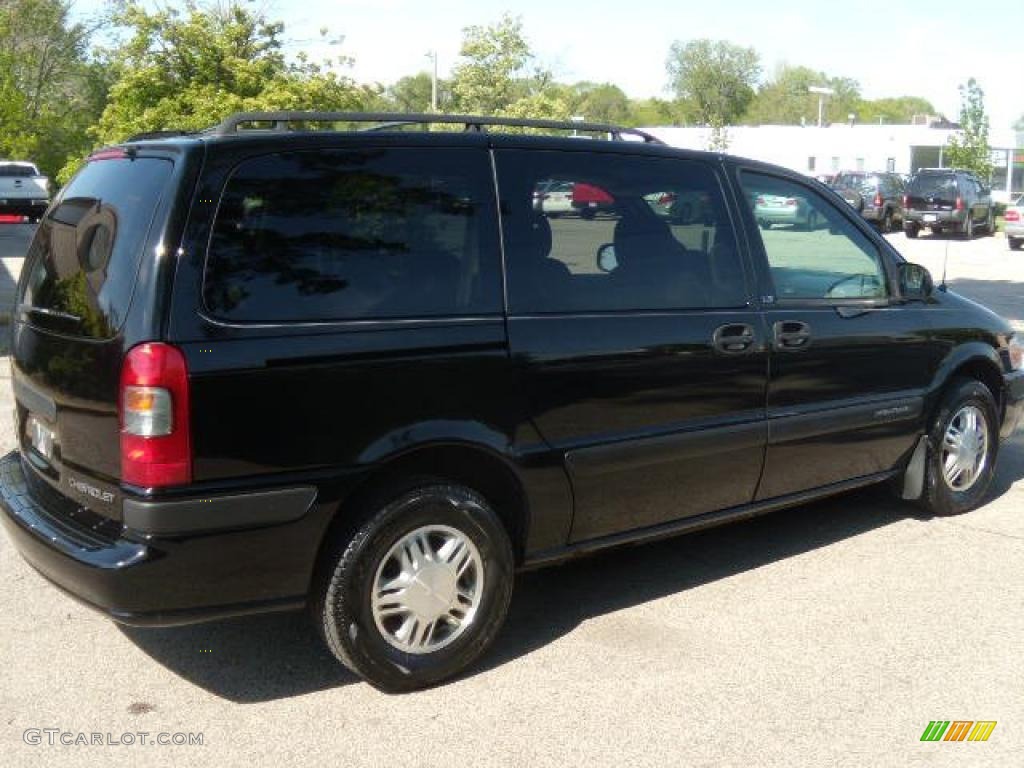 2002 Venture LS - Black / Neutral photo #6