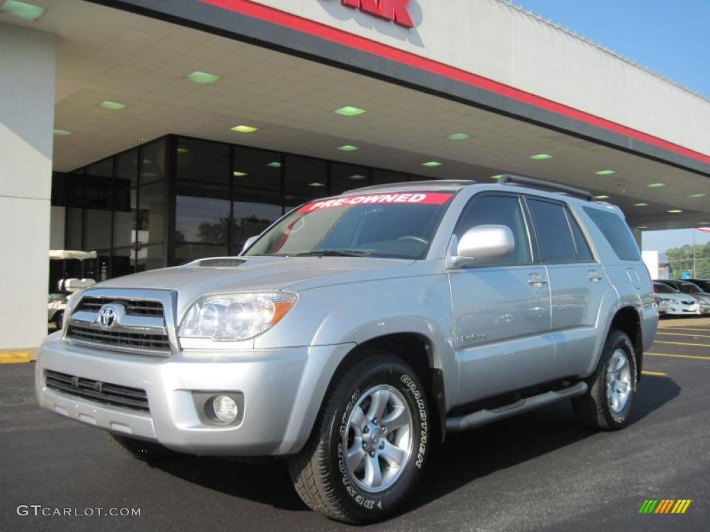 2008 4Runner SR5 - Titanium Metallic / Dark Charcoal photo #1