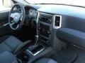 Black - Grand Cherokee Laredo Photo No. 20